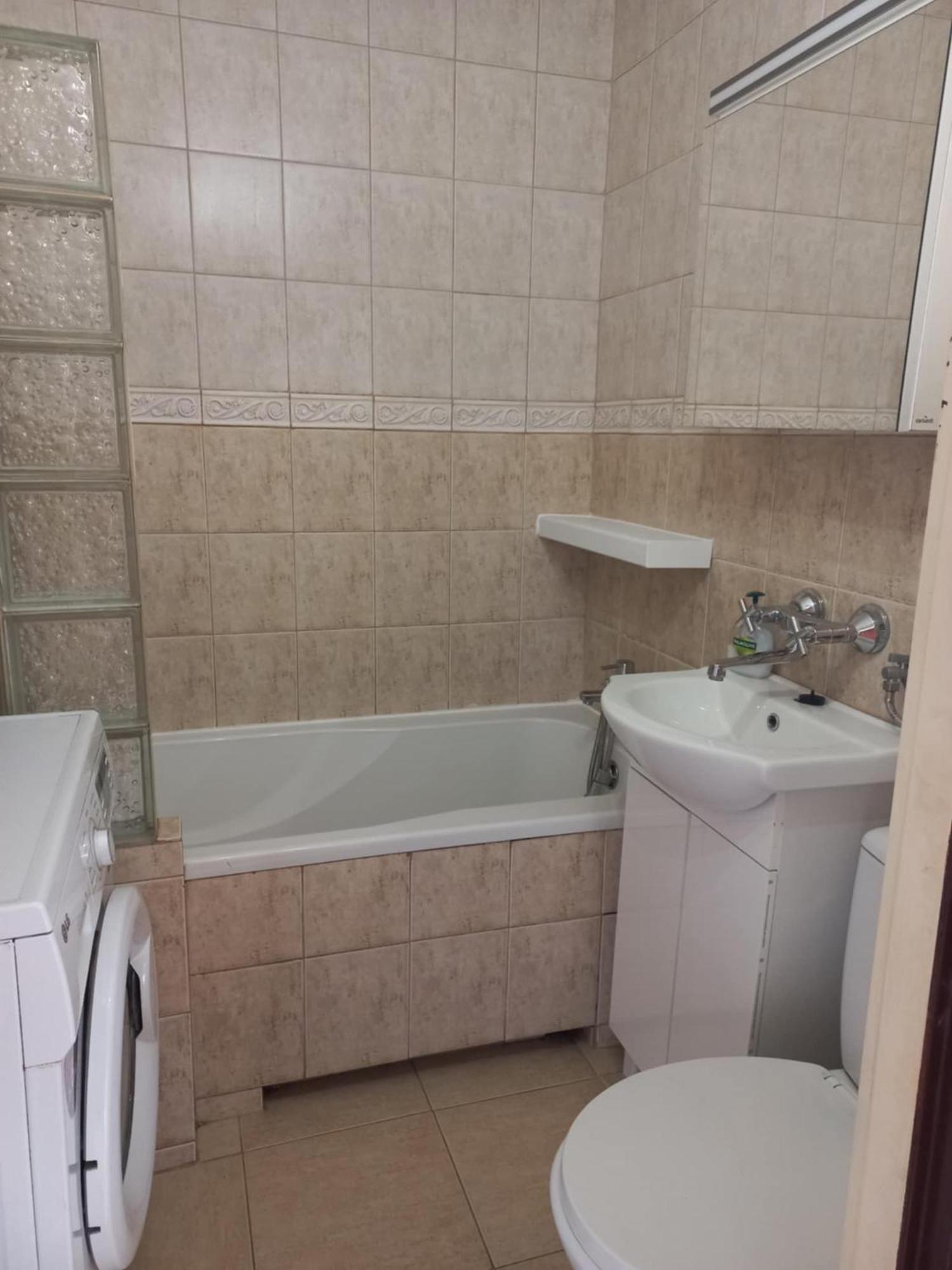 Apartament M-3 - 51M2 - Free Parking Czestochowa Exterior photo